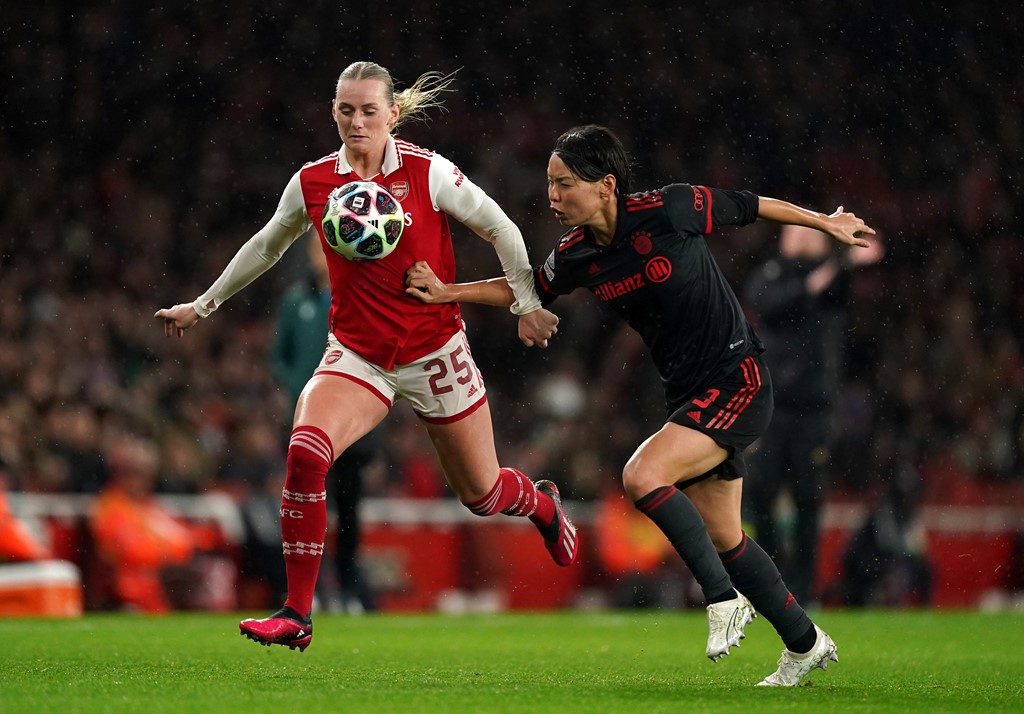 Arsenal 2-0 Bayern Munich (2-1 aggregate): Frida Maanum and Stina