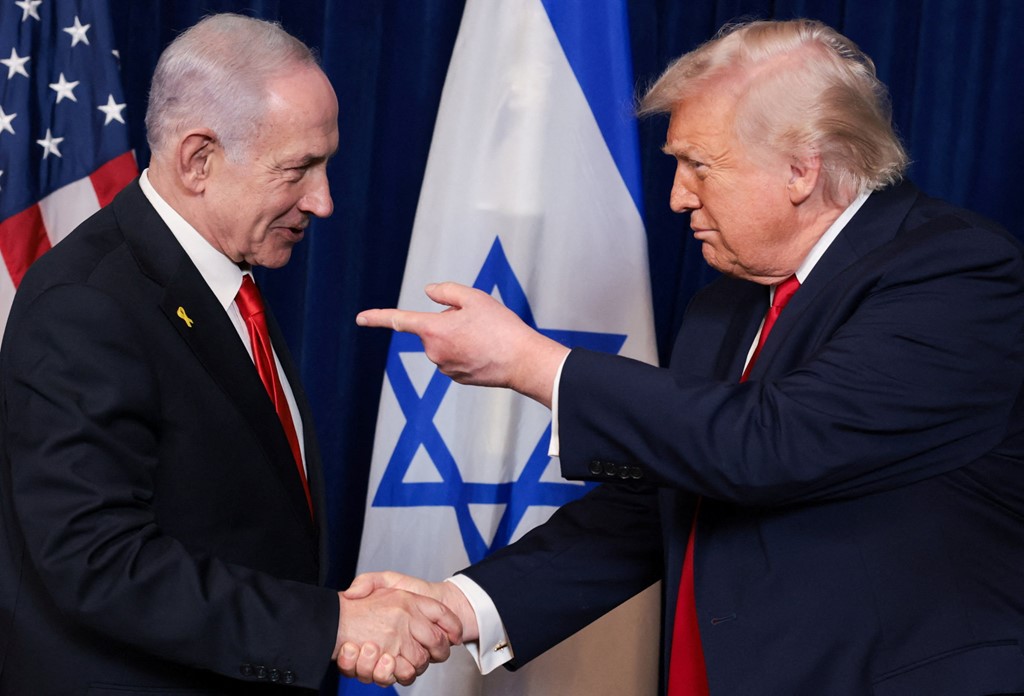 Netanyahu and Trump in Florida in December