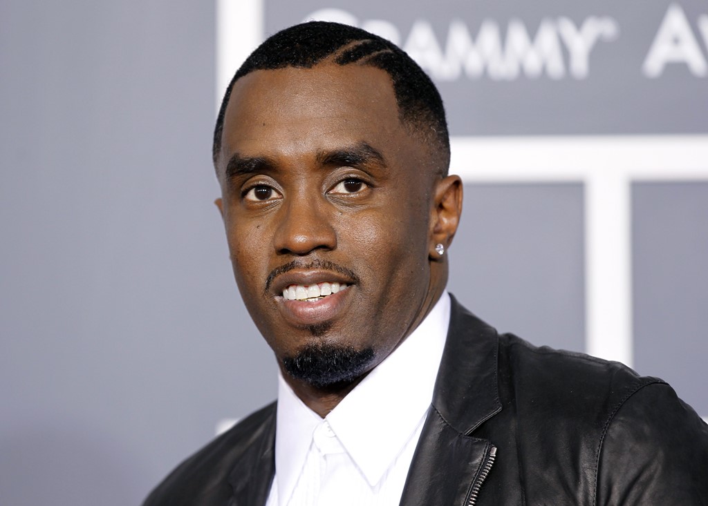 Diddy trial latest: 'Threatening' texts sent to assistant 'Mia' read out at trial | Ents & Arts News | Sky News