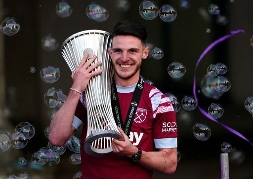 Jac psg shirt officialk Wilshere believes Declan Rice could play