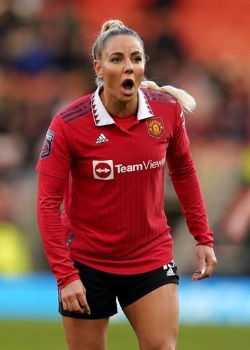 Adriana Leon: Man Utd Women sign West Ham winger on two-year deal, Football News