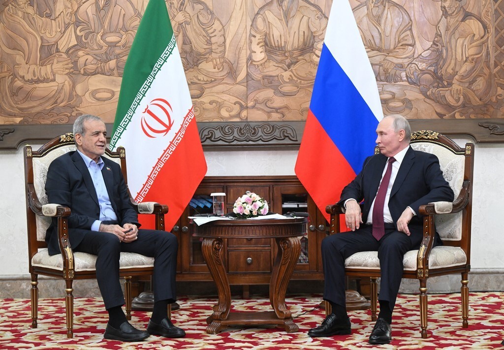 Pezeshkian and Putin yesterday