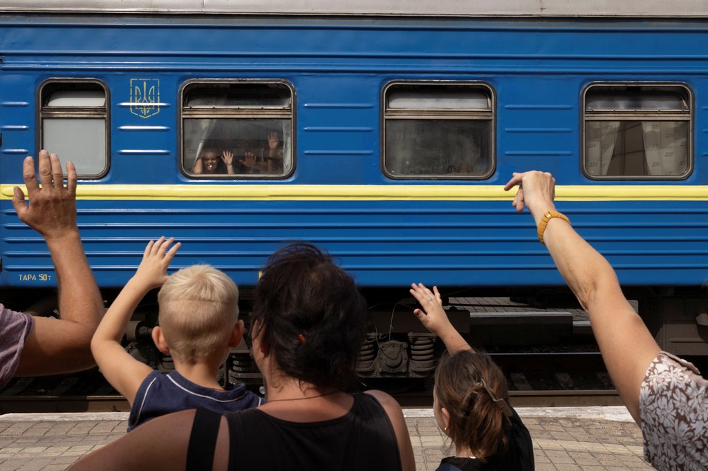 People bid farewell to relatives leaving Pokrovsk