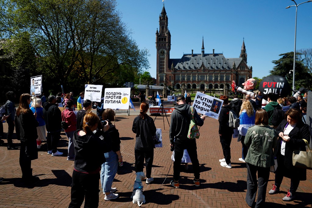 Protest in The Hague, 7 May 2024. Photo by Sky News