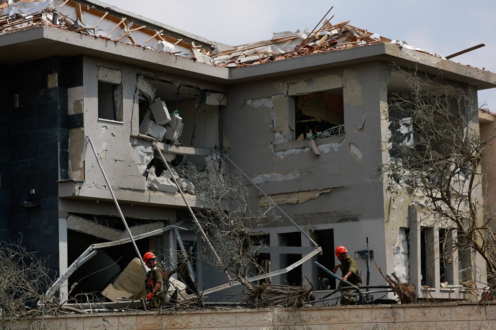 Pics: Reuters