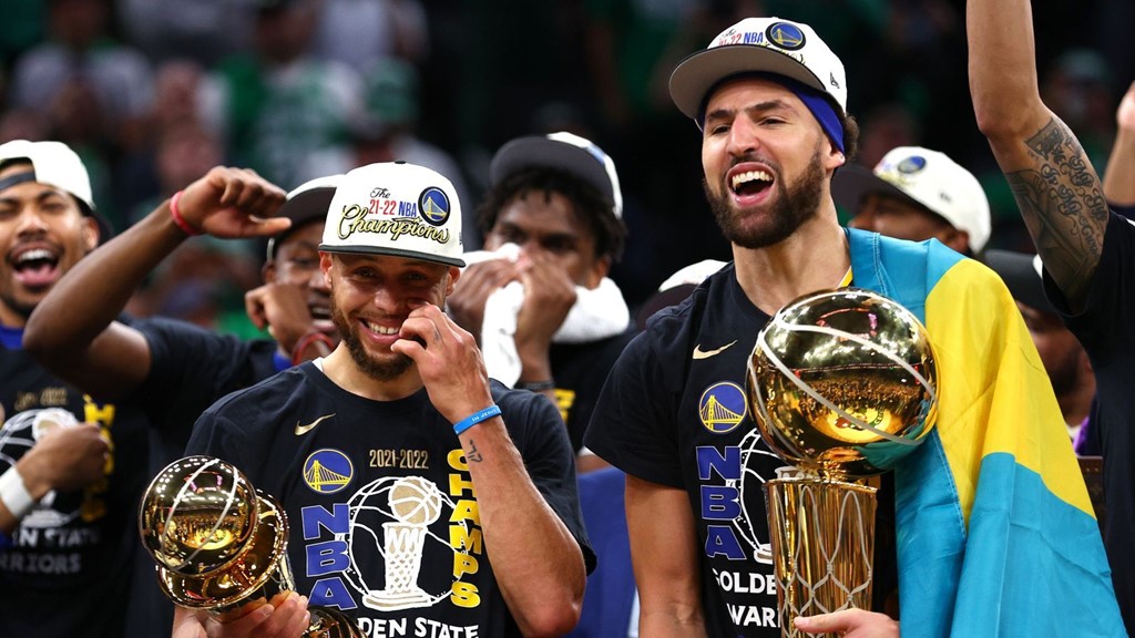 NBA on X: The @warriors put a bow on the #NBA75 season with a Game 6 win  to become the 2021-22 NBA champions 🏆  / X