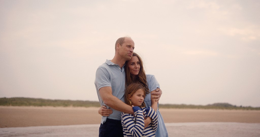 Kate health update latest: Princess has 'new perspective on everything';  cancer details to remain private; family beach photos released | UK News |  Sky News