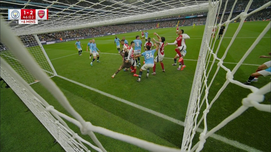 GOAL! Man City 1-2 Arsenal (Gabriel, 45+1)