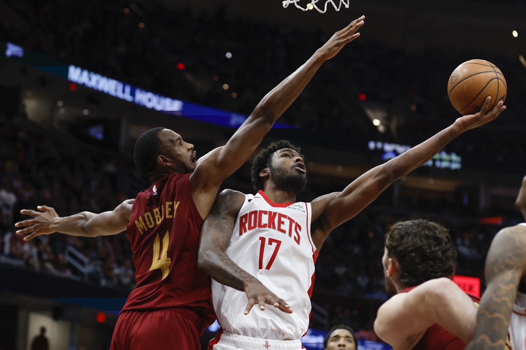 Bulls News: Rockets Rookie Copying Zach LaVine, LeBron James