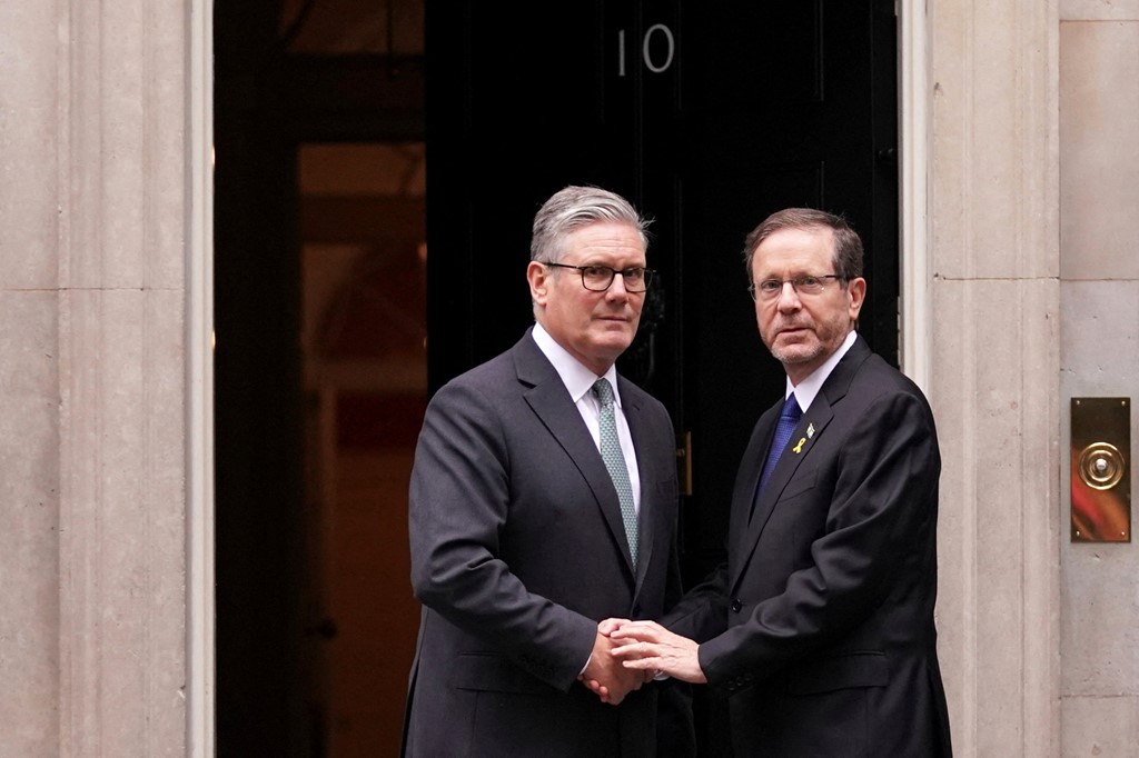 Isaac Herzog with Sir Keir Starmer at Downing Street last week
